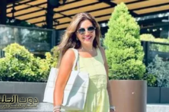 فستان مجسم.. منة فضالي تثير ضجة بظهورها اللافت