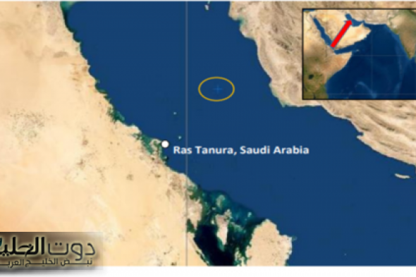 مطالبة سفينة حربية قرب المياه السعودية بالتحول نحو إيران
