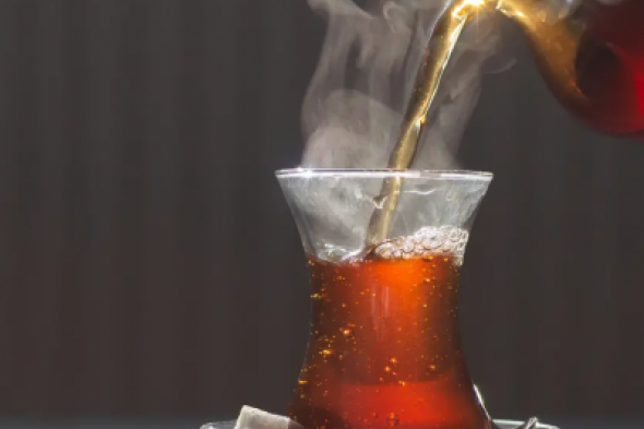 مش هتتوقع انه يعمل كل ده!!.. هذا ما يحدث للسكر والقلب عند تناول الشاي... هتقول ياريتني كنت عرفت من زمان