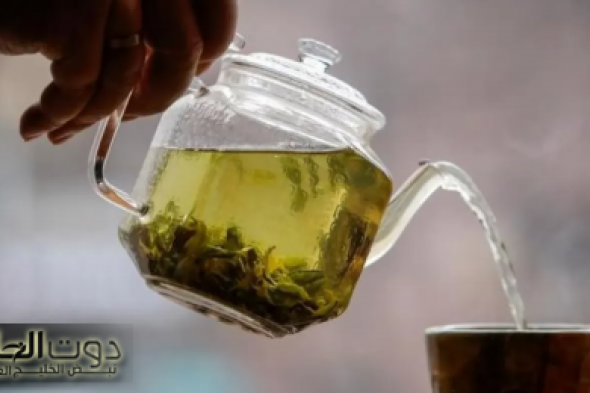 "مخك هيوزن بلد".. فوائد مذهله لإبدال القهوة بالشاي الأخضر وتاثيره المذهل على صحه الدماغ!