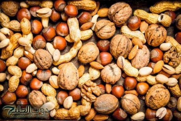 "لو بتموت فيه حتي ماتأكلهوش".. خبير يحذر منا تناول هذا النوع من المكسرات نهائيا .. هيوديك في أبو بلاش!!