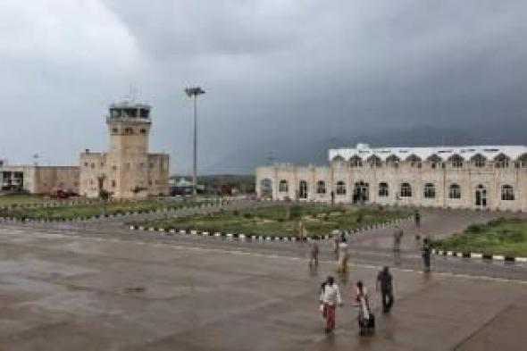 أخبار اليمن : هيئة الطيران ترفض المساس بسيادة مطار سقطرى
