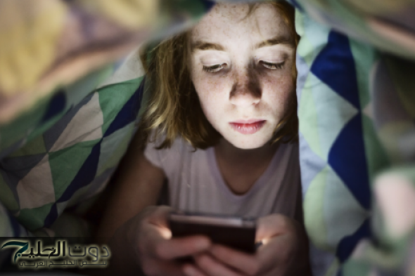 الفيديوهات القصيرة وتأثيراتها العميقة على عقول الأطفال… مخاطر نفسية وسلوكية متزايدة