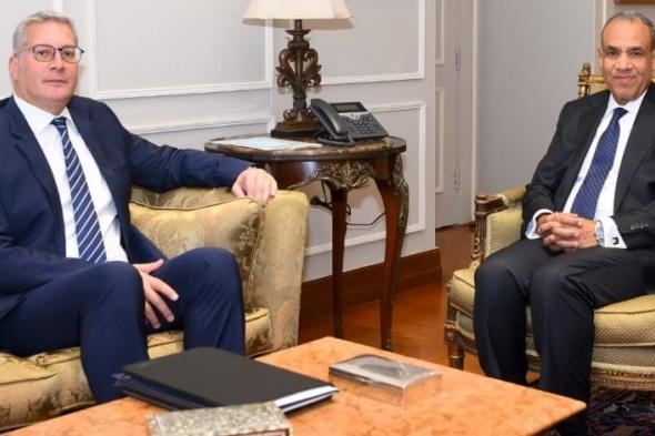 وزير الخارجية يستقبل وزير البترول والثروة المعدنية