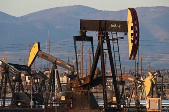 النفط يرتفع بأكثر من 3% مع رفض إيران إجراء محادثات مباشرة مع واشنطن