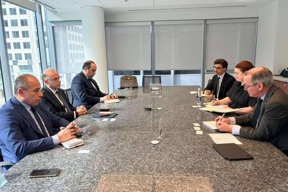 وزير الاستثمار: دراسة إنشاء مناطق مالية وتكنولوجية ببيئة تشريعية متوافقة مع المعايير الدولية