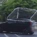 أخبار اليمن : معاقبة سائق وضع شبكة كرة أعلى سيارته