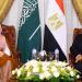 وزير الخارجية يبحث مع نظيره السعودي سبل تعزيز العلاقات الثنائية والتطورات الإقليمية