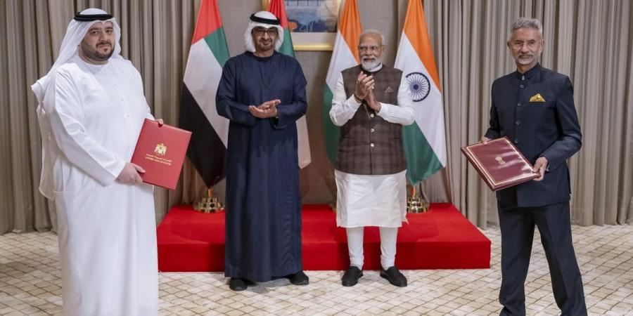 الإمارات والهند توقعان اتفاقيات كبرى في الطاقة والاستثمار والتكنولوجيا