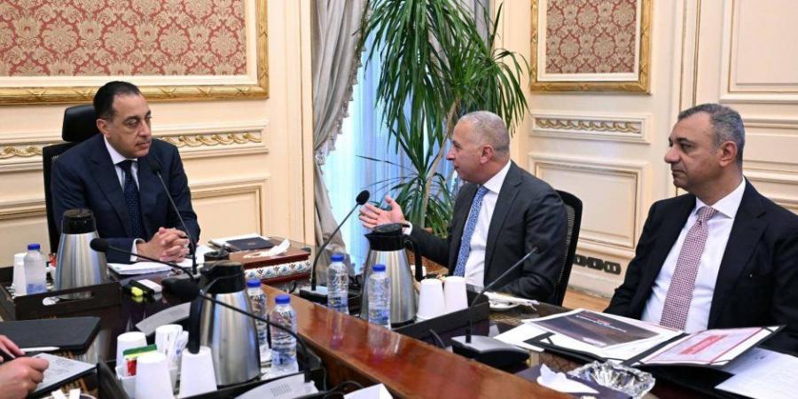 رئيس الوزراء يلتقى الرئيس التنفيذي والعضو المنتدب لشركة "السويدي إلكتريك" لبحث خطة عمل وتوسعات الشركة