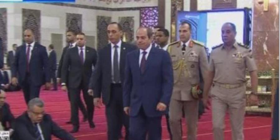 الرئيس السيسى يصل مسجد الرحمن الرحيم لأداء صلاة عيد الأضحى المبارك
