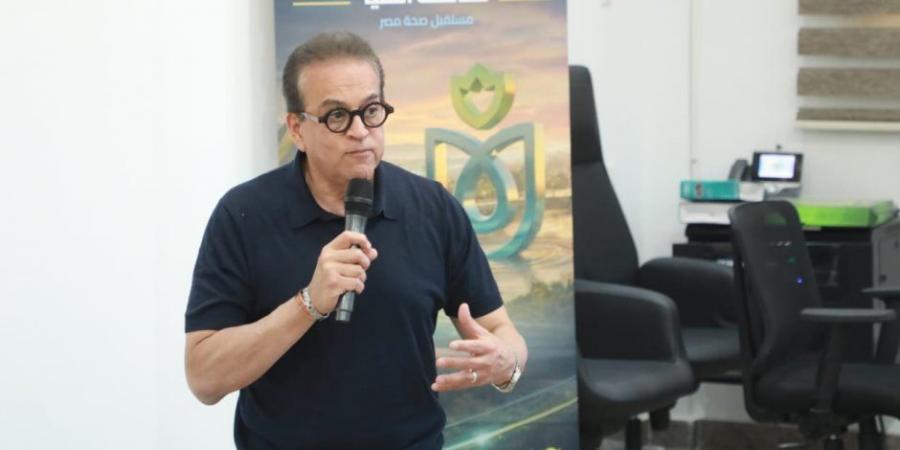 وزير الصحة يشهد تسجيل المواطنين بمنظومة التأمين الصحي الشامل بالمنيا ويتفقد مركز التدريب والمحاكاة