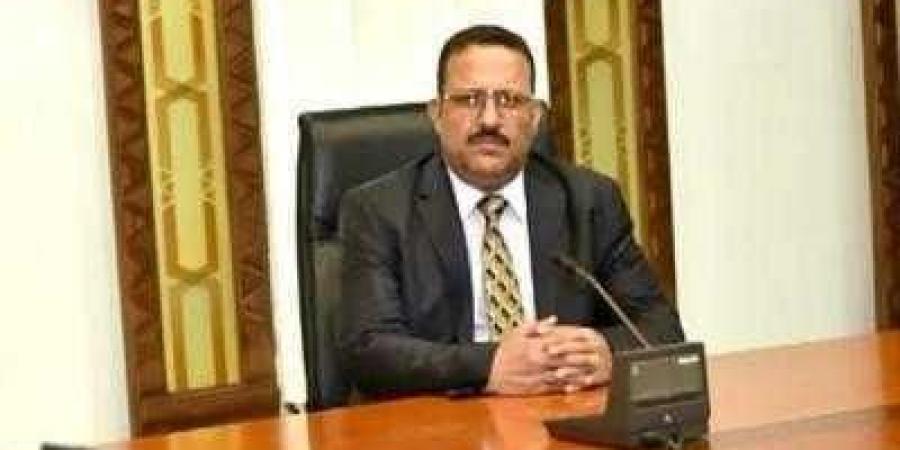 أخبار اليمن : لبوزة يعزي بوفاة صالح الصوفي
