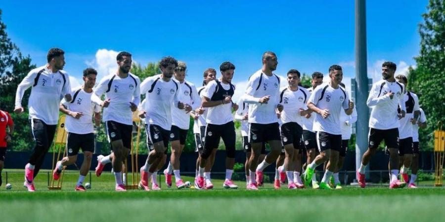 منتخب مصر يخوض مرانه على ملعب جامعة جونزاجا استعدادًا لمواجهة نيوزيلندا