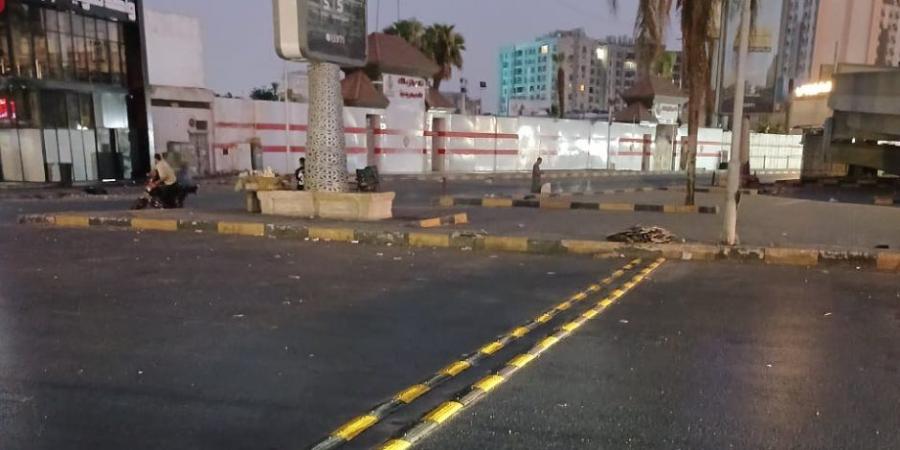 محافظة الجيزة: تركيب مطبات صناعية بشارع جامعة الدول العربية لتعزيز السلامة.. صور