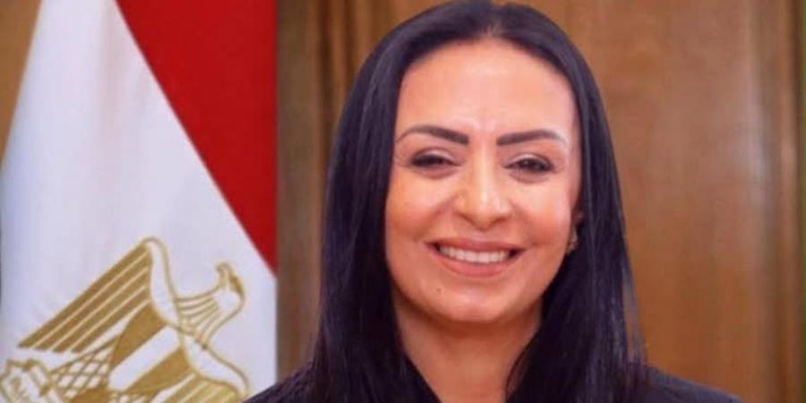 وزيرة التضامن تتابع الاستعدادات النهائية لافتتاح معرض ديارنا للحرف اليدوية بمارينا