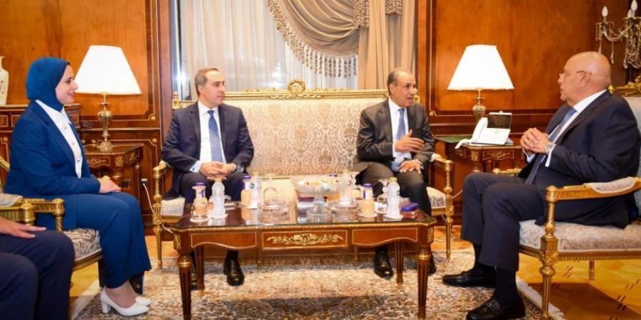 بدر عبد العاطي: تعزيز التنسيق مع اللجان البرلمانية المختصة لدعم أولويات السياسة الخارجية المصرية